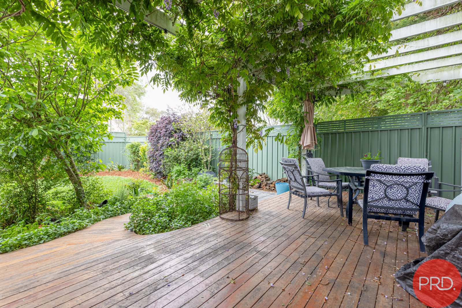 15 Queen Street LORN 27