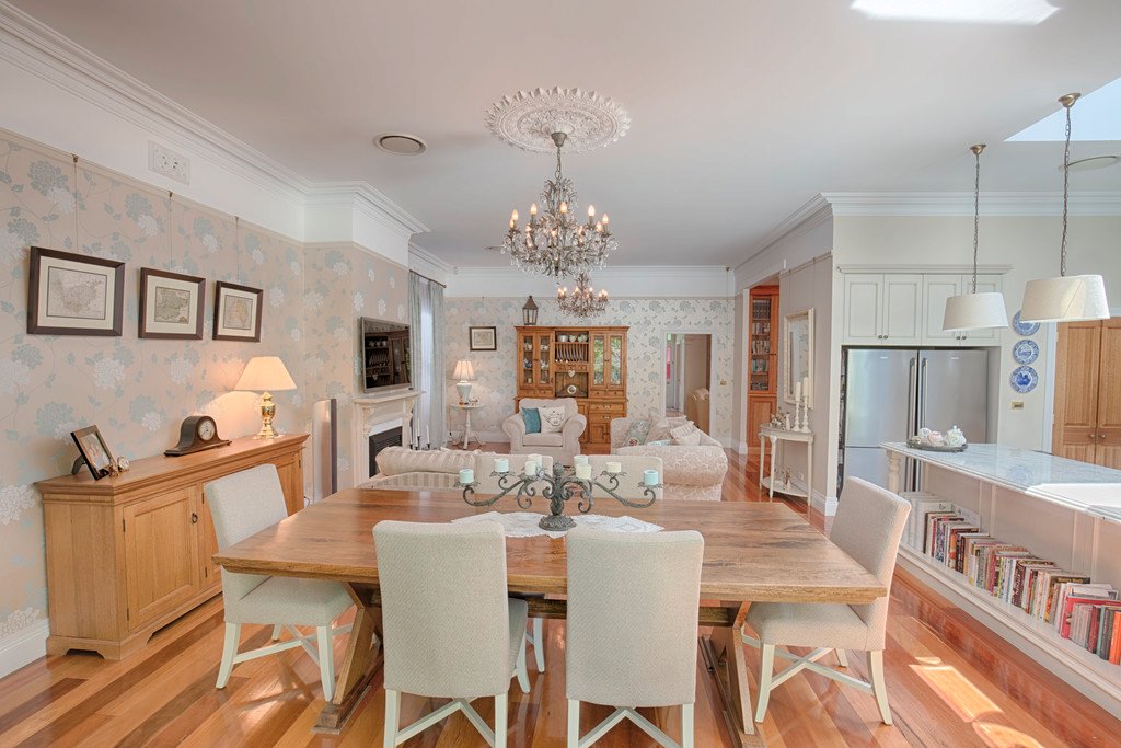 15 Queen Street LORN 4