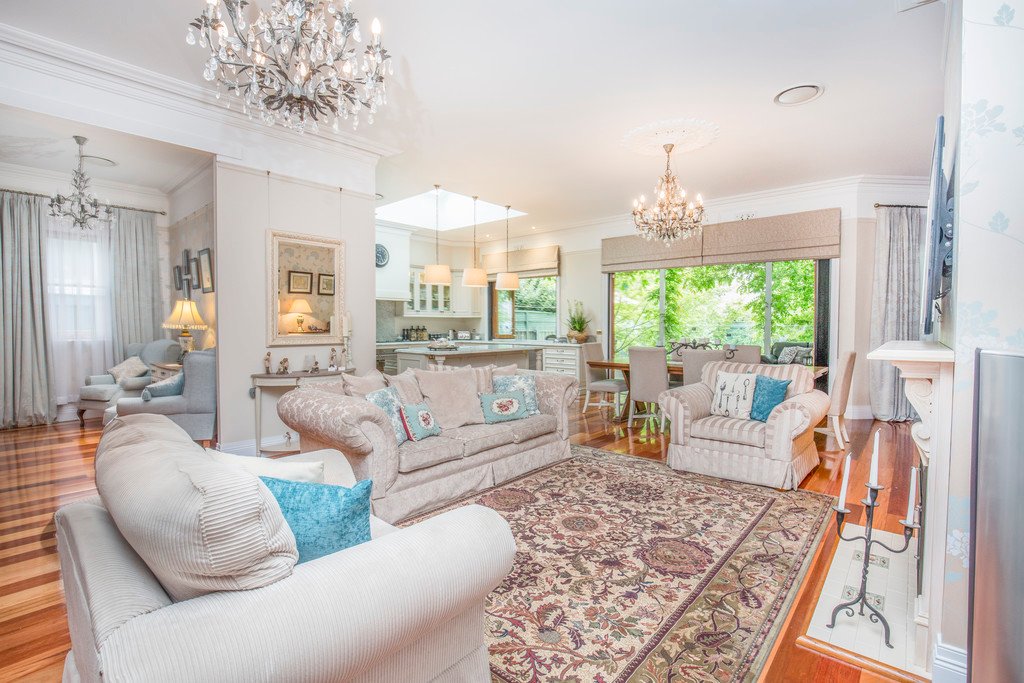 15 Queen Street LORN 6