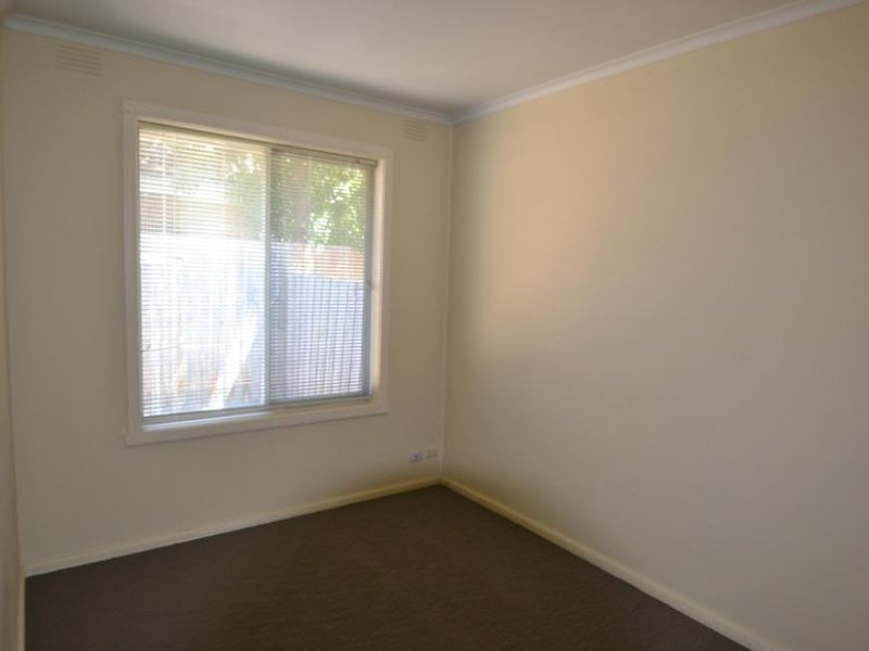 Gallery: 1/5 Radcliff Avenue
