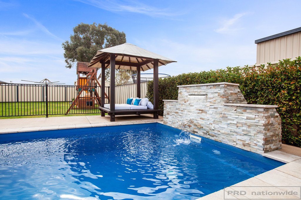 15 Radford Street HEDDON GRETA 19