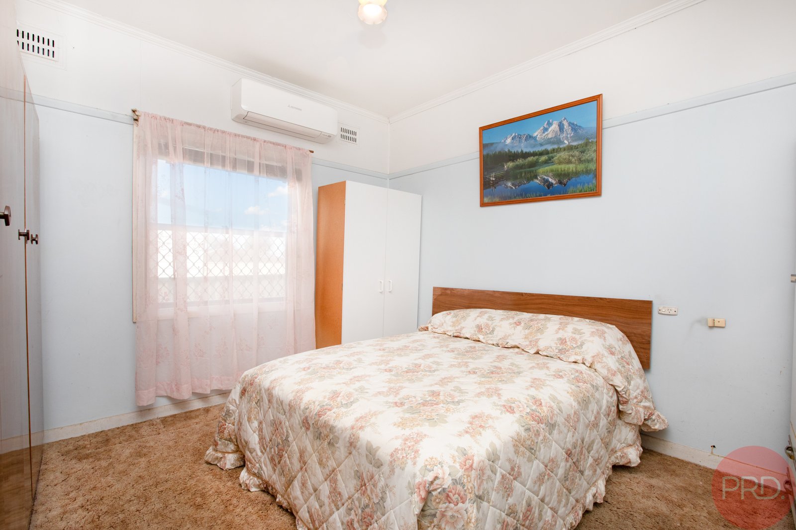 15 Railway Parade BERESFIELD 7