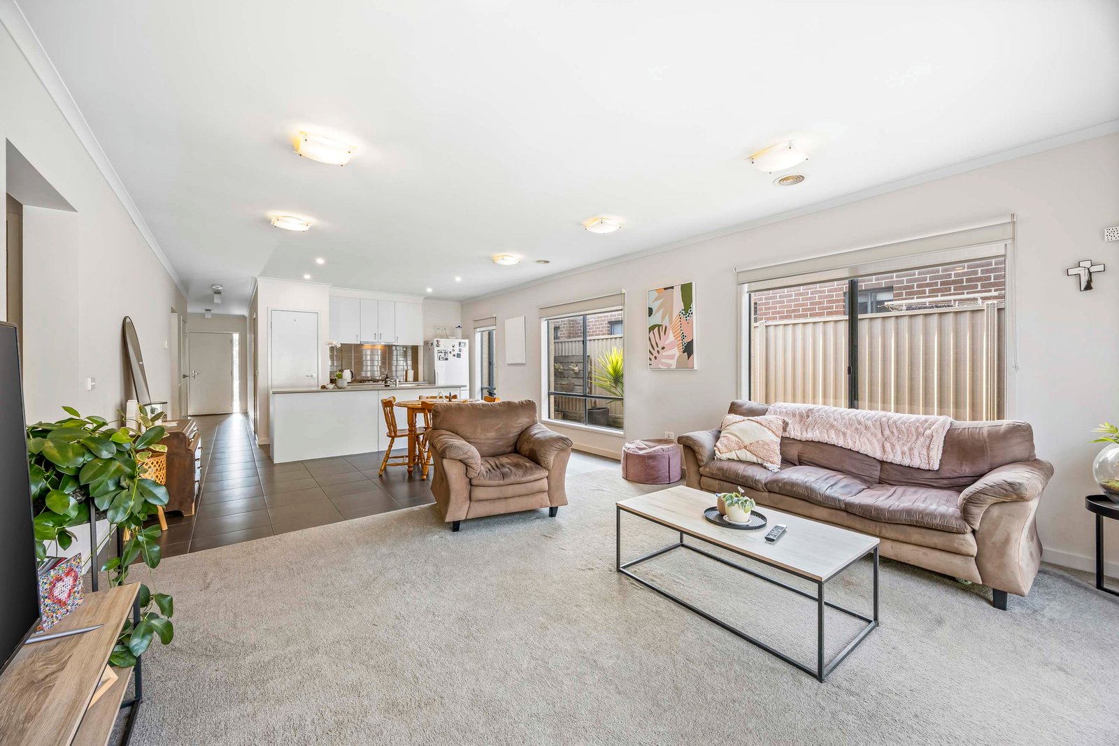 Gallery: 15 Ranlea Place