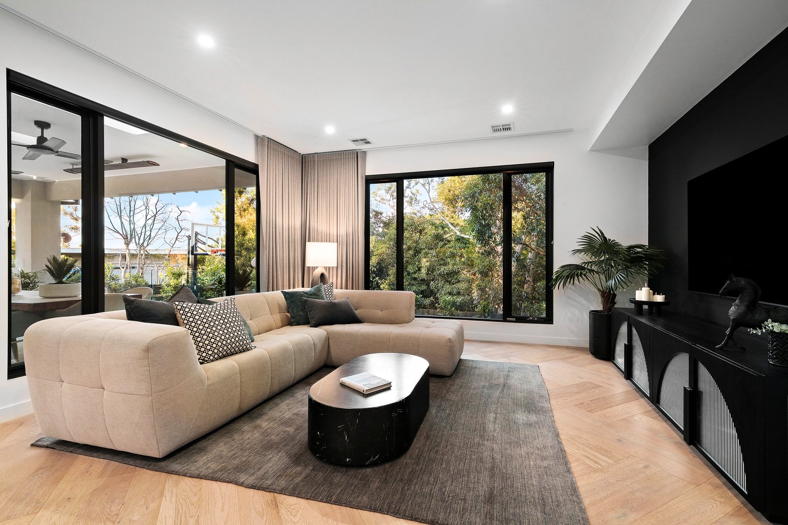 Real Estate and Property in 15 Ranleigh Rise, Templestowe Lower, VIC