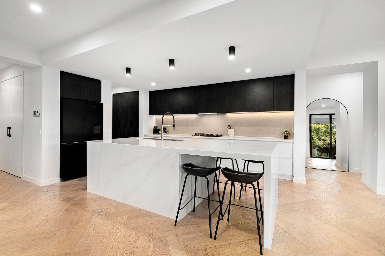 Real Estate and Property in 15 Ranleigh Rise, Templestowe Lower, VIC