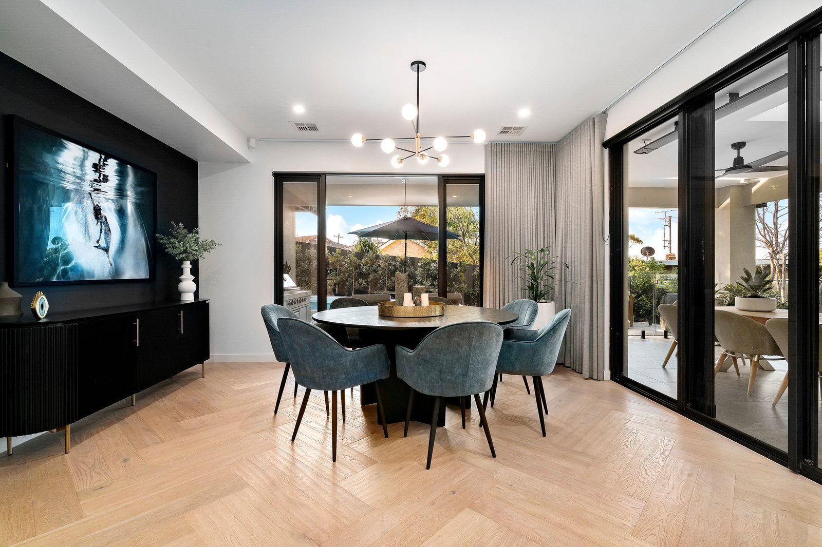 Real Estate and Property in 15 Ranleigh Rise, Templestowe Lower, VIC