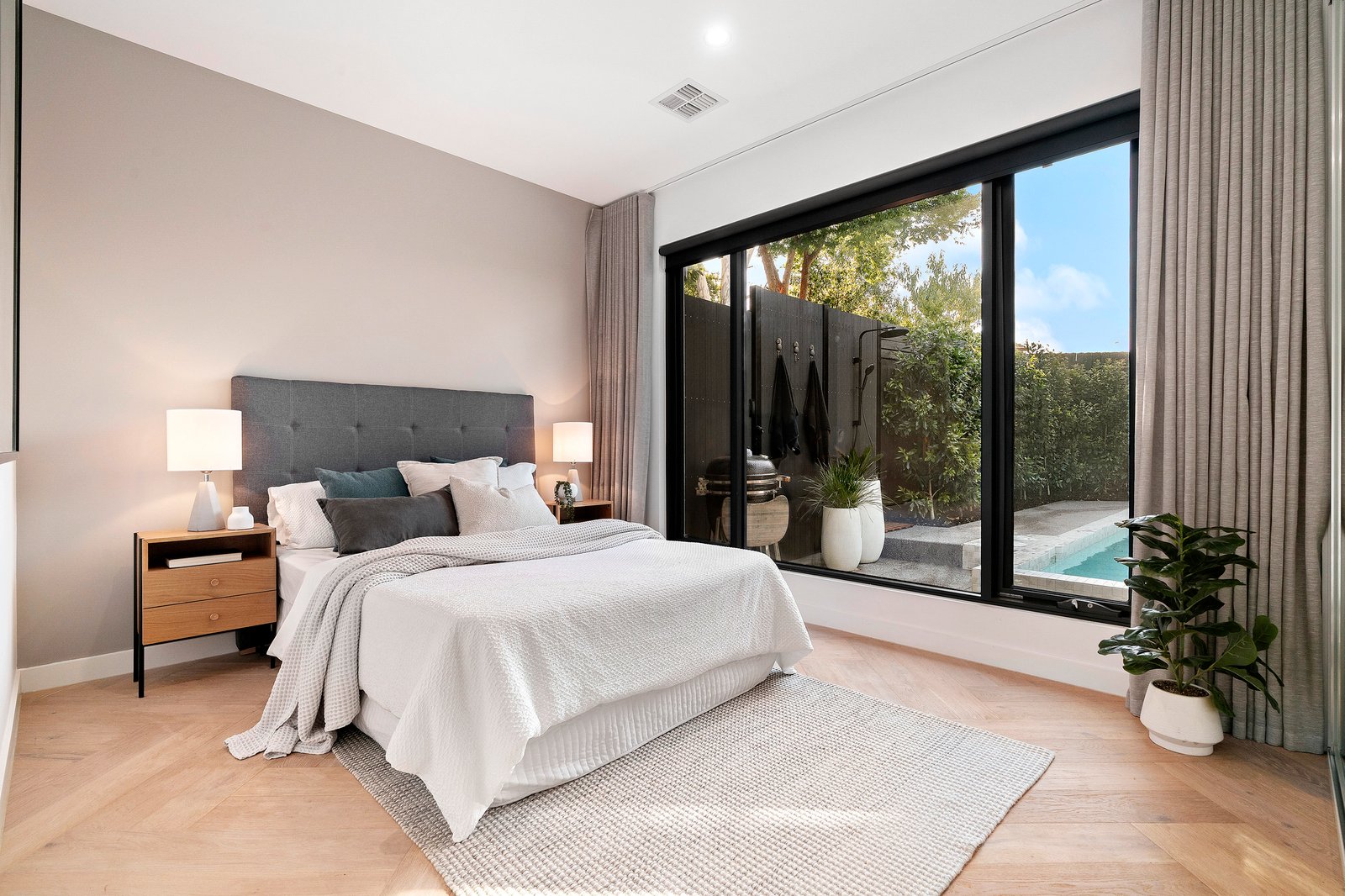 Real Estate and Property in 15 Ranleigh Rise, Templestowe Lower, VIC