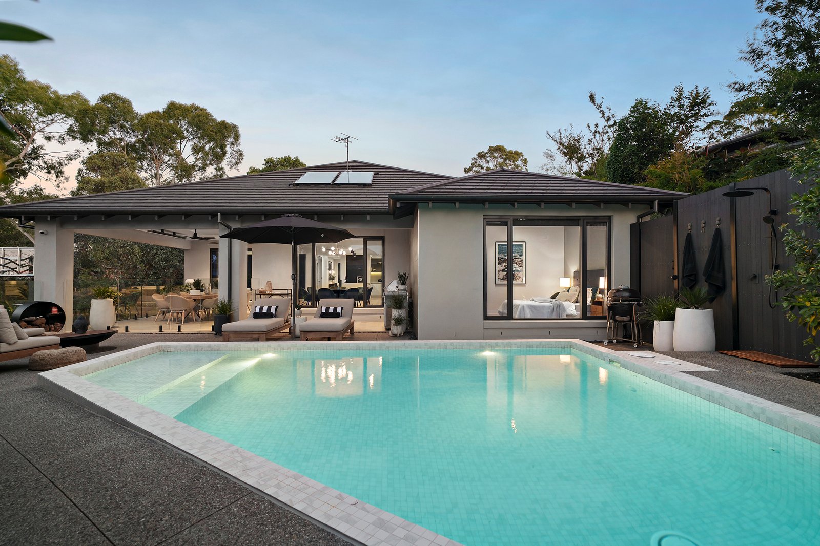 Real Estate and Property in 15 Ranleigh Rise, Templestowe Lower, VIC