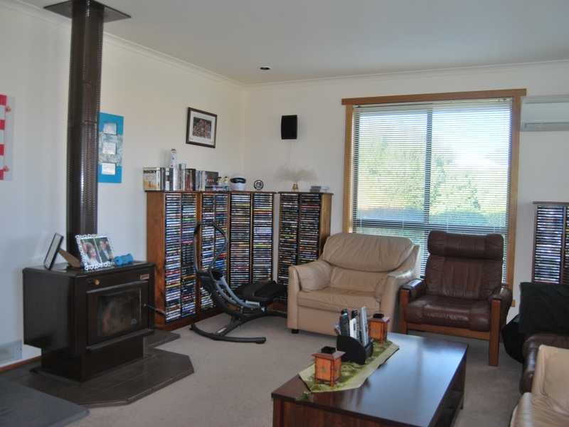 15 Ravensbourne Road OLD BEACH 7