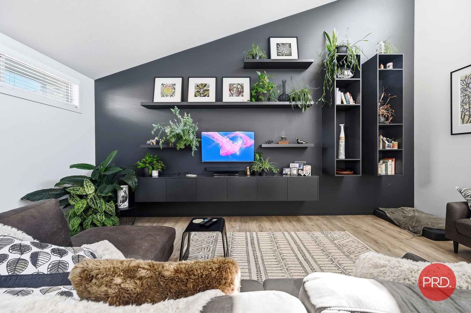 15 Red Gum Circuit SAPPHIRE BEACH 15