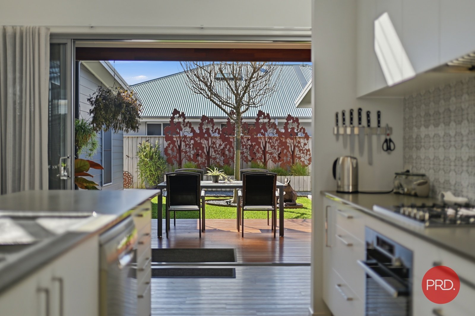 15 Red Gum Circuit SAPPHIRE BEACH 17
