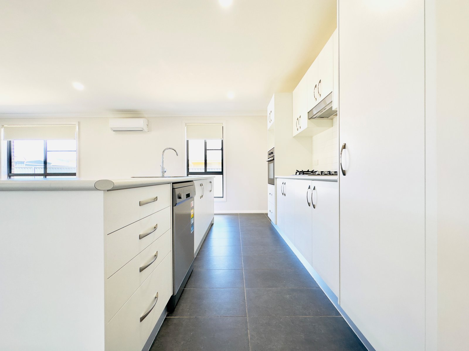 15 Reginald Drive KOOTINGAL 2