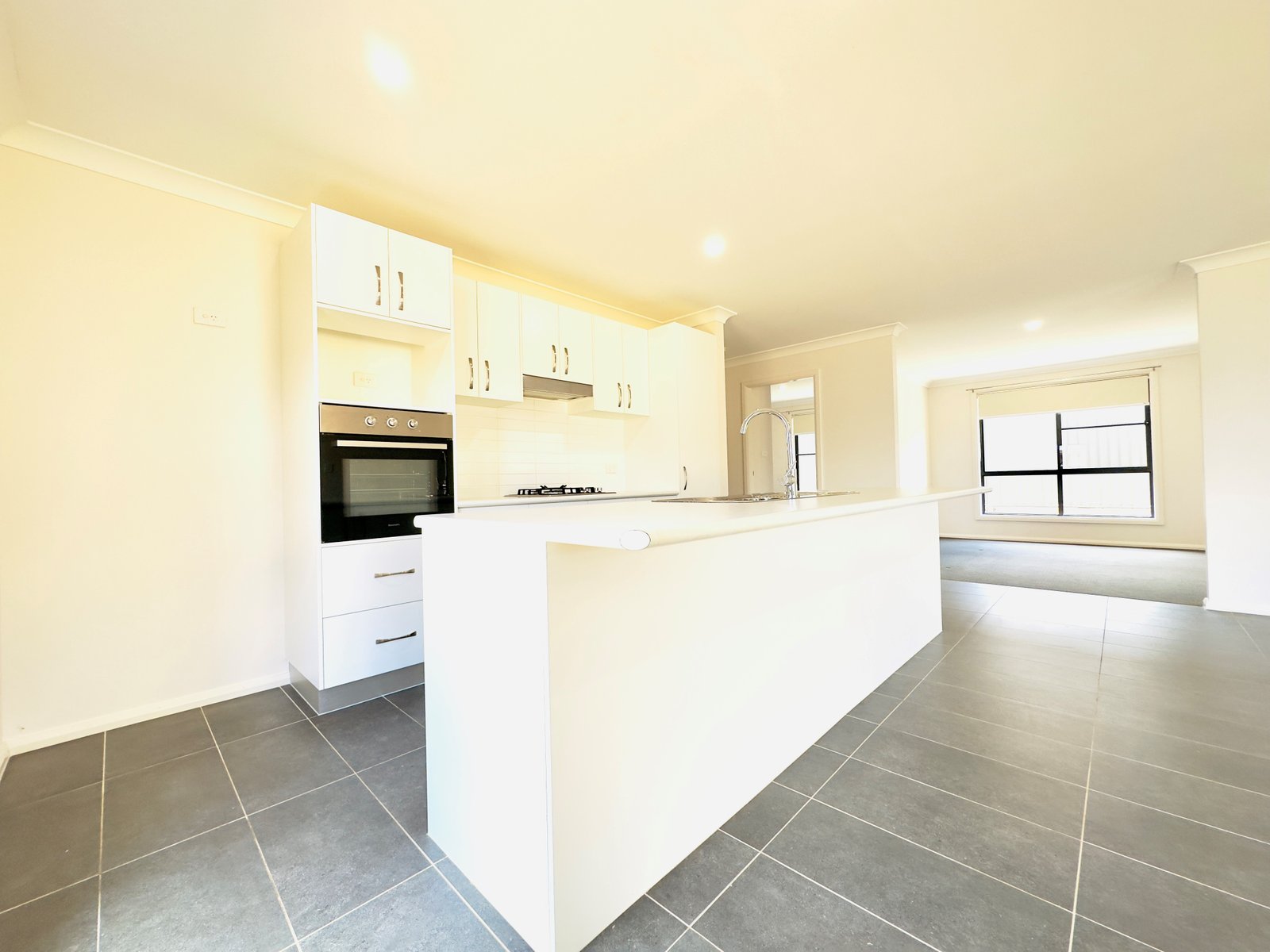 15 Reginald Drive KOOTINGAL 4