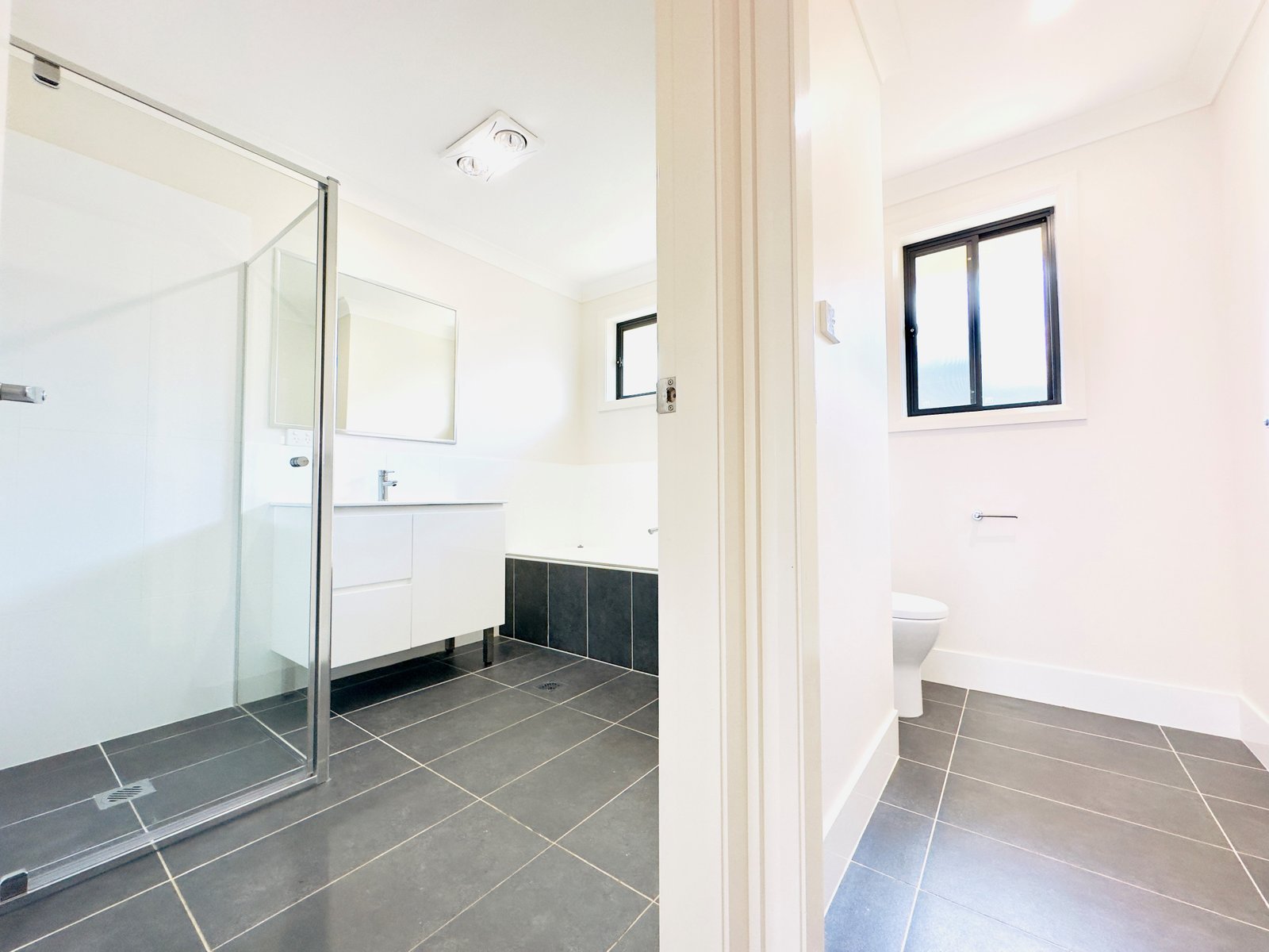 15 Reginald Drive KOOTINGAL 16