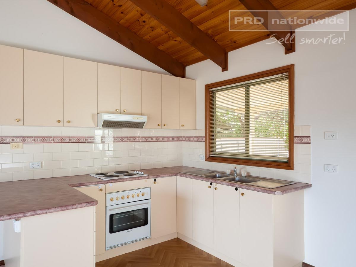 15 Richard Street TURVEY PARK 5