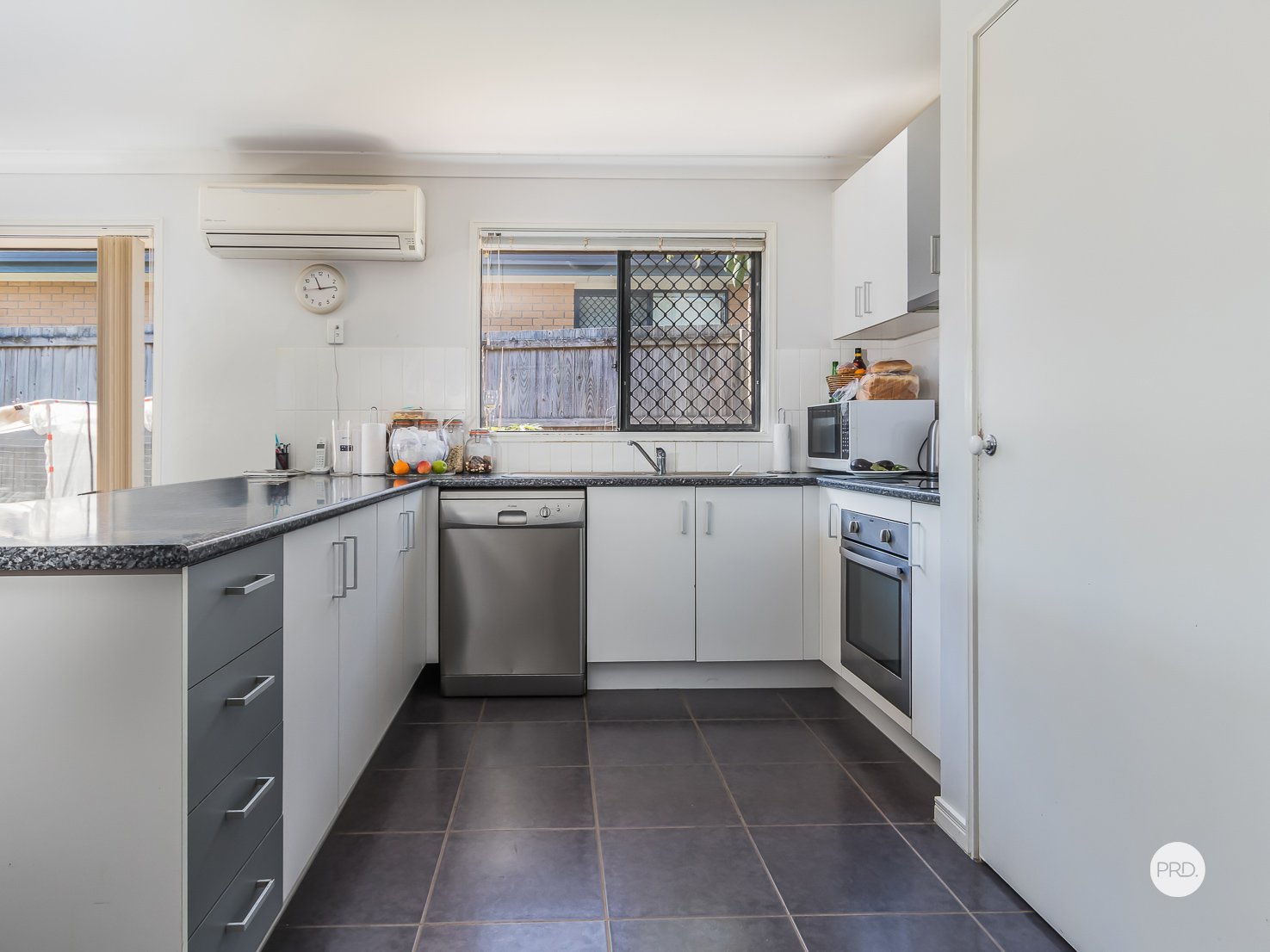 15 RIDGEVALE Street VICTORIA POINT 5