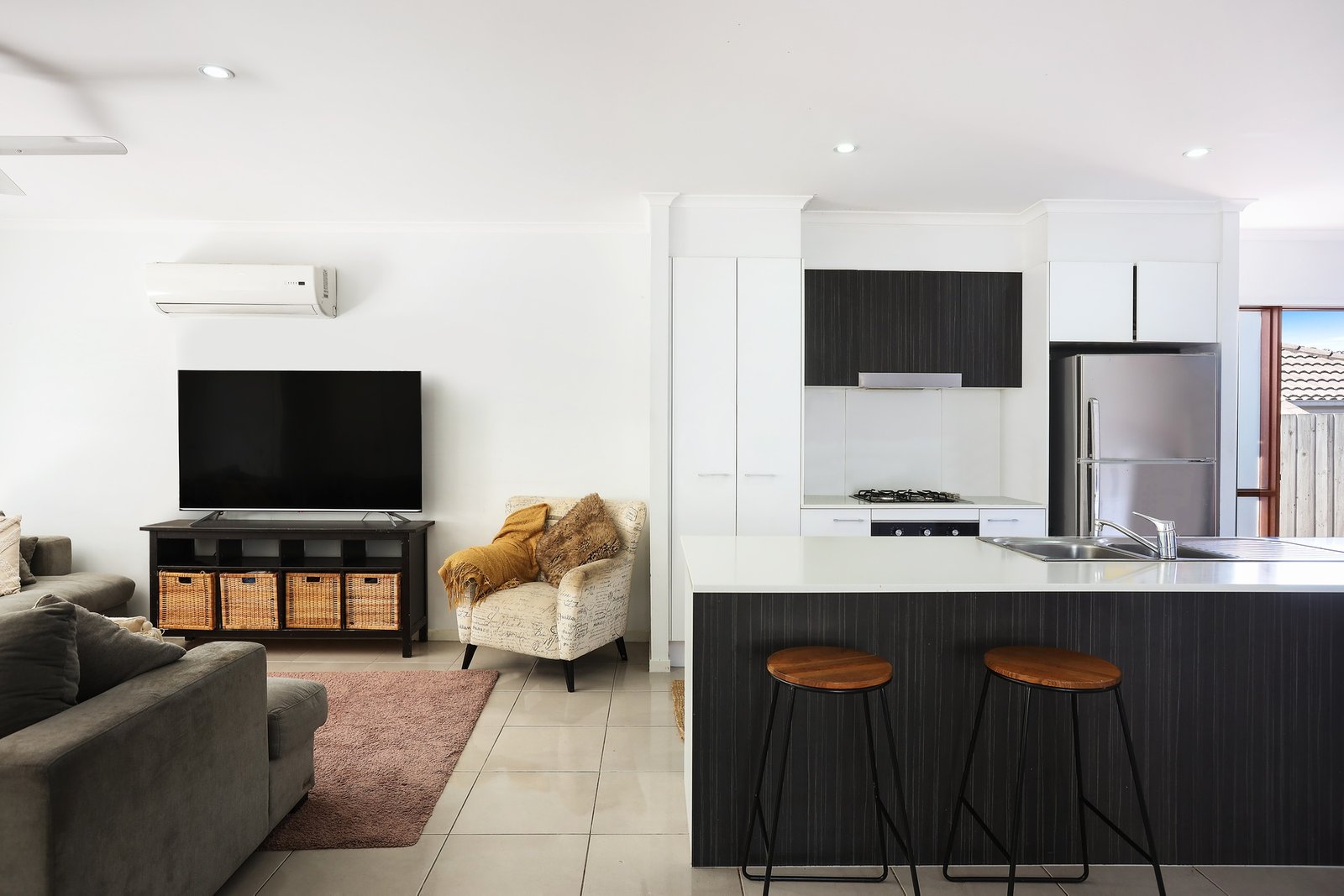 1/5 Riverwood Drive ASHMORE 3