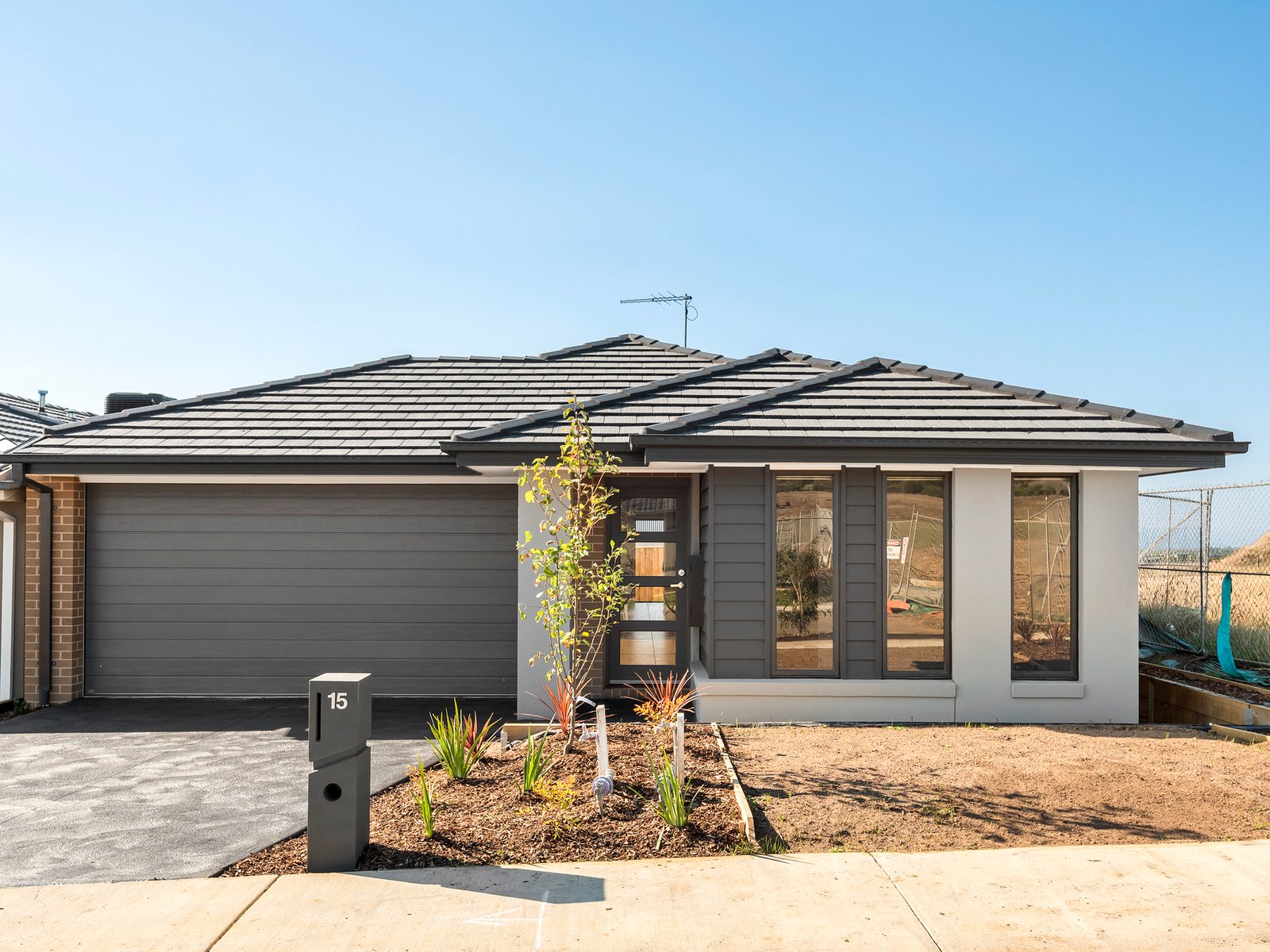 Real Estate and Property in 15 Robe Drive, Mount Duneed, VIC
