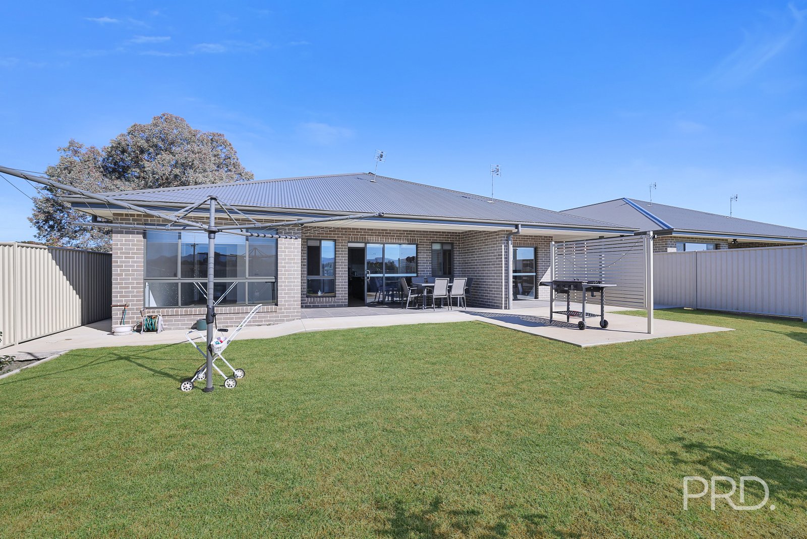 15 Robey Avenue QUIRINDI 22