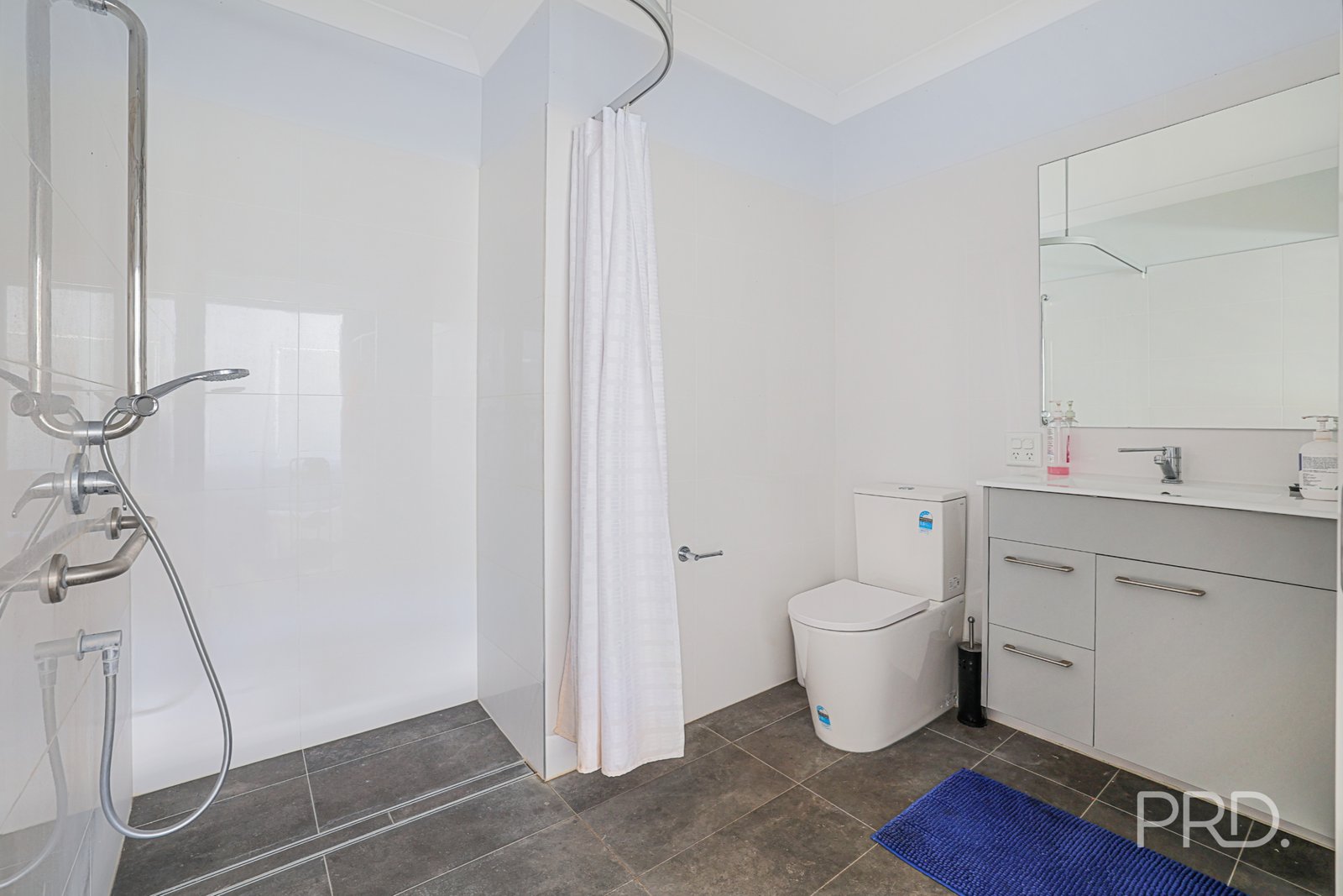 15 Robey Avenue QUIRINDI 32