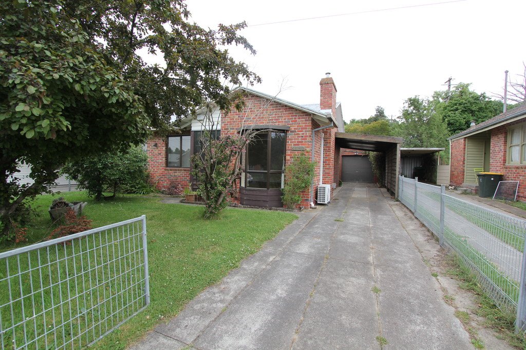 15 Roff Street BALLARAT EAST 1