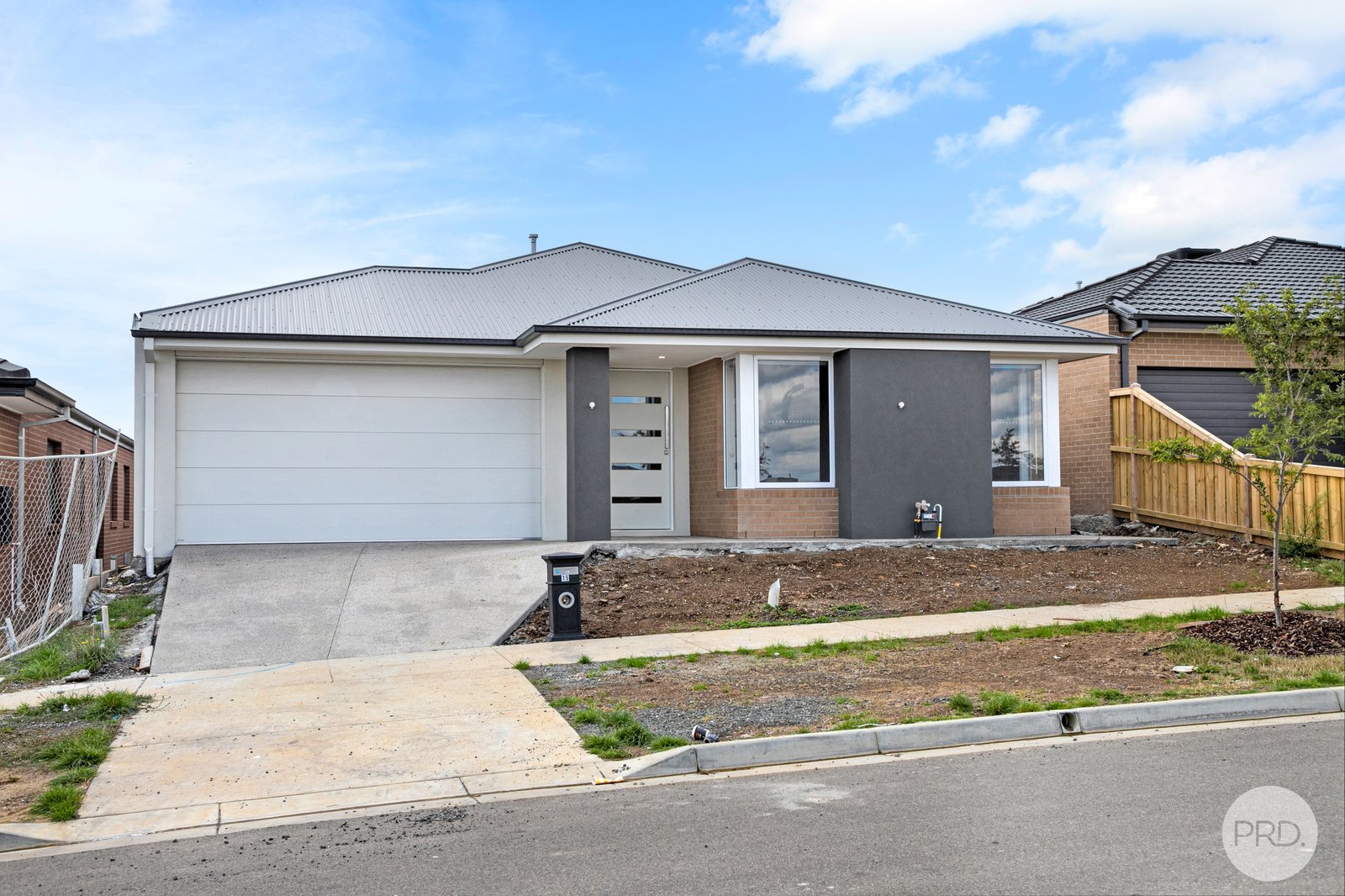 15 Rolls Road SMYTHES CREEK 17