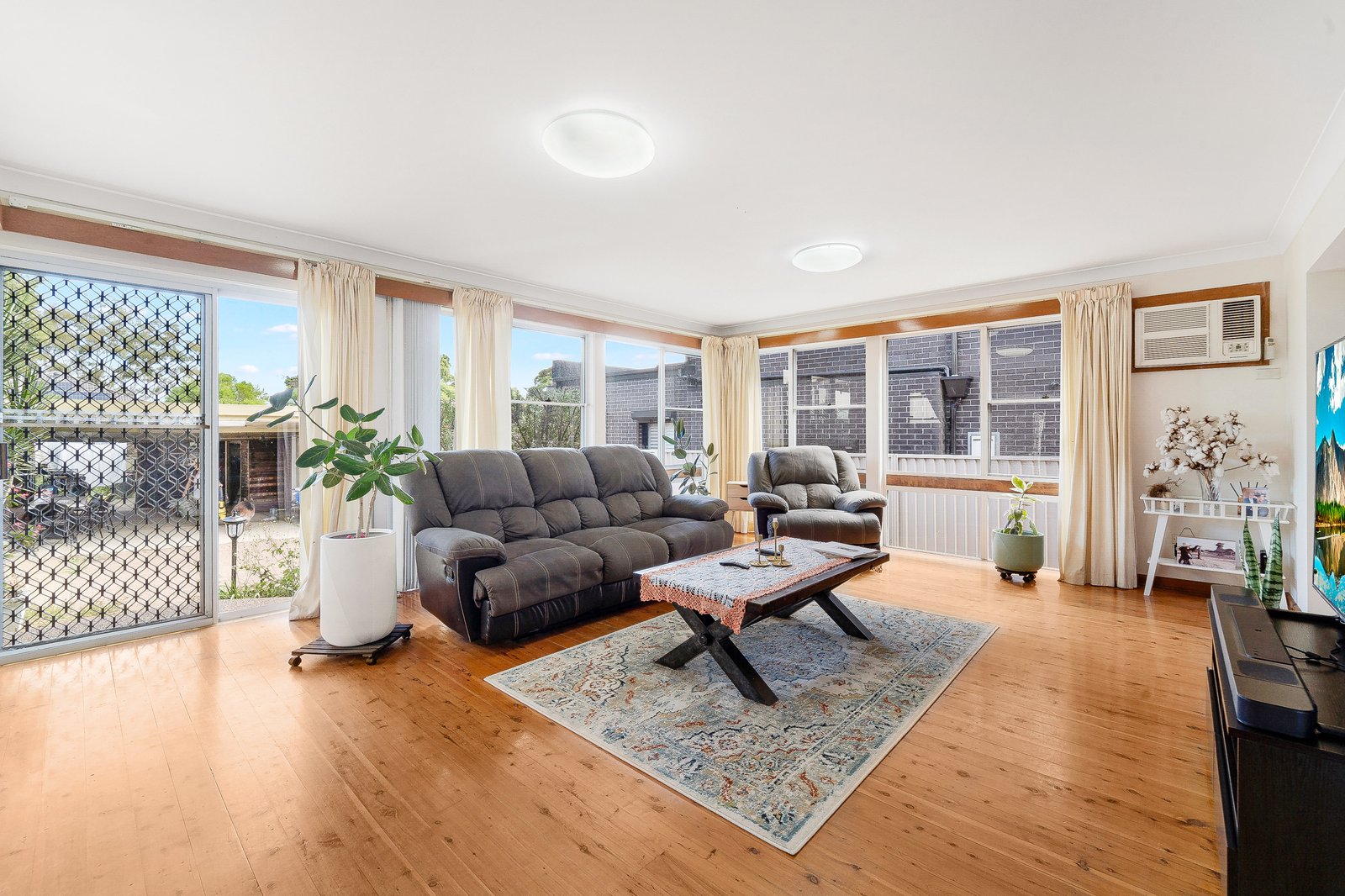 15 Rosebery Street PENSHURST 3