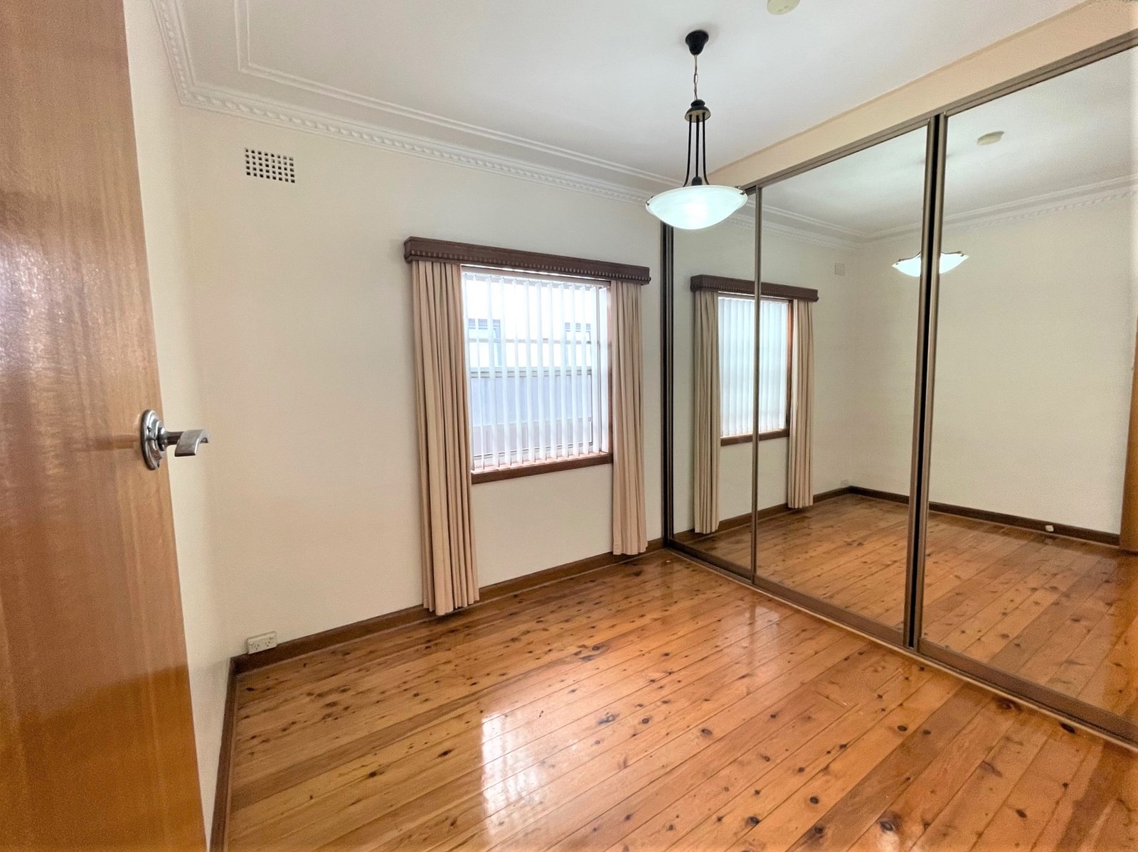 15 Rosebery Street PENSHURST 6
