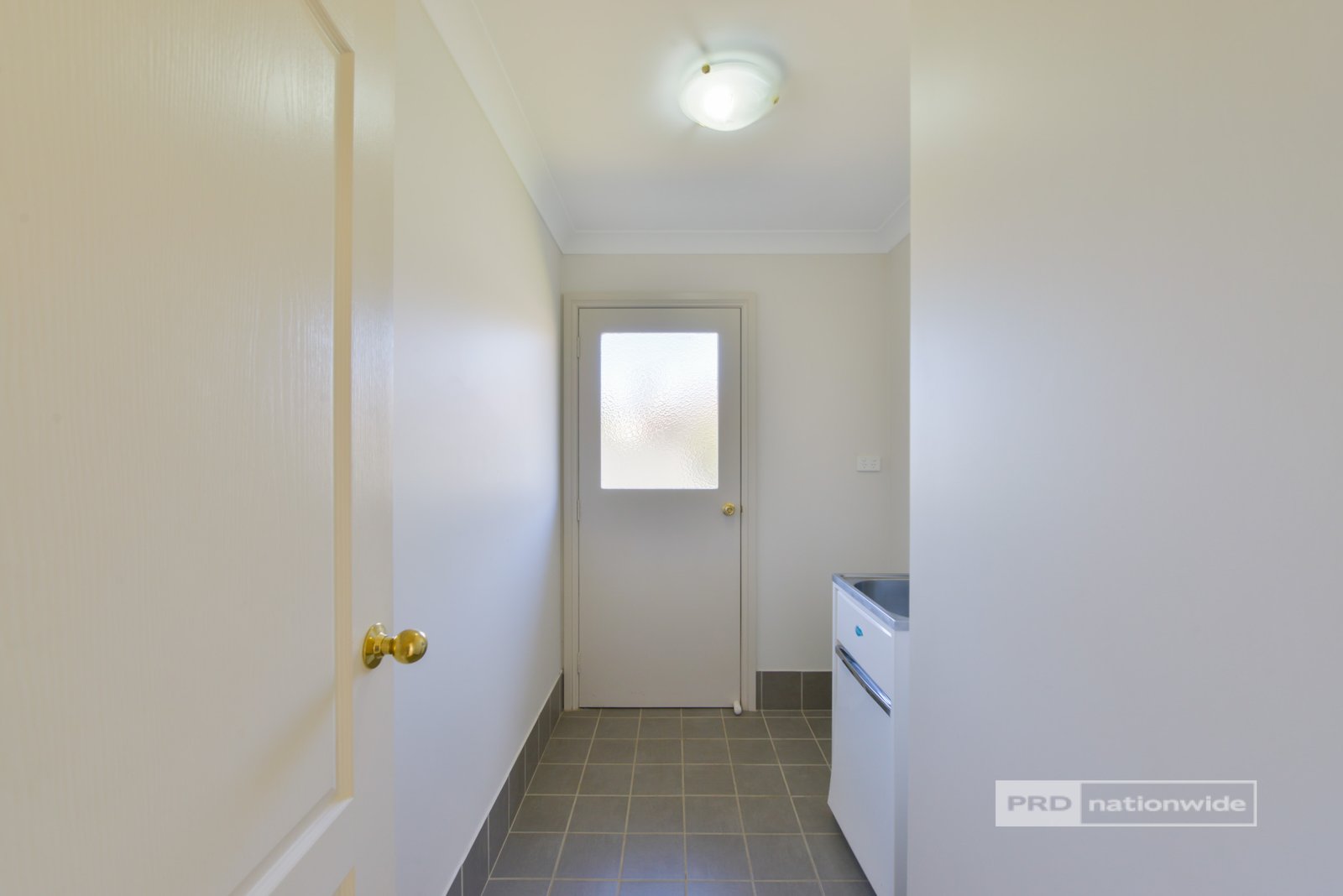 15 Rosella Avenue TAMWORTH 11