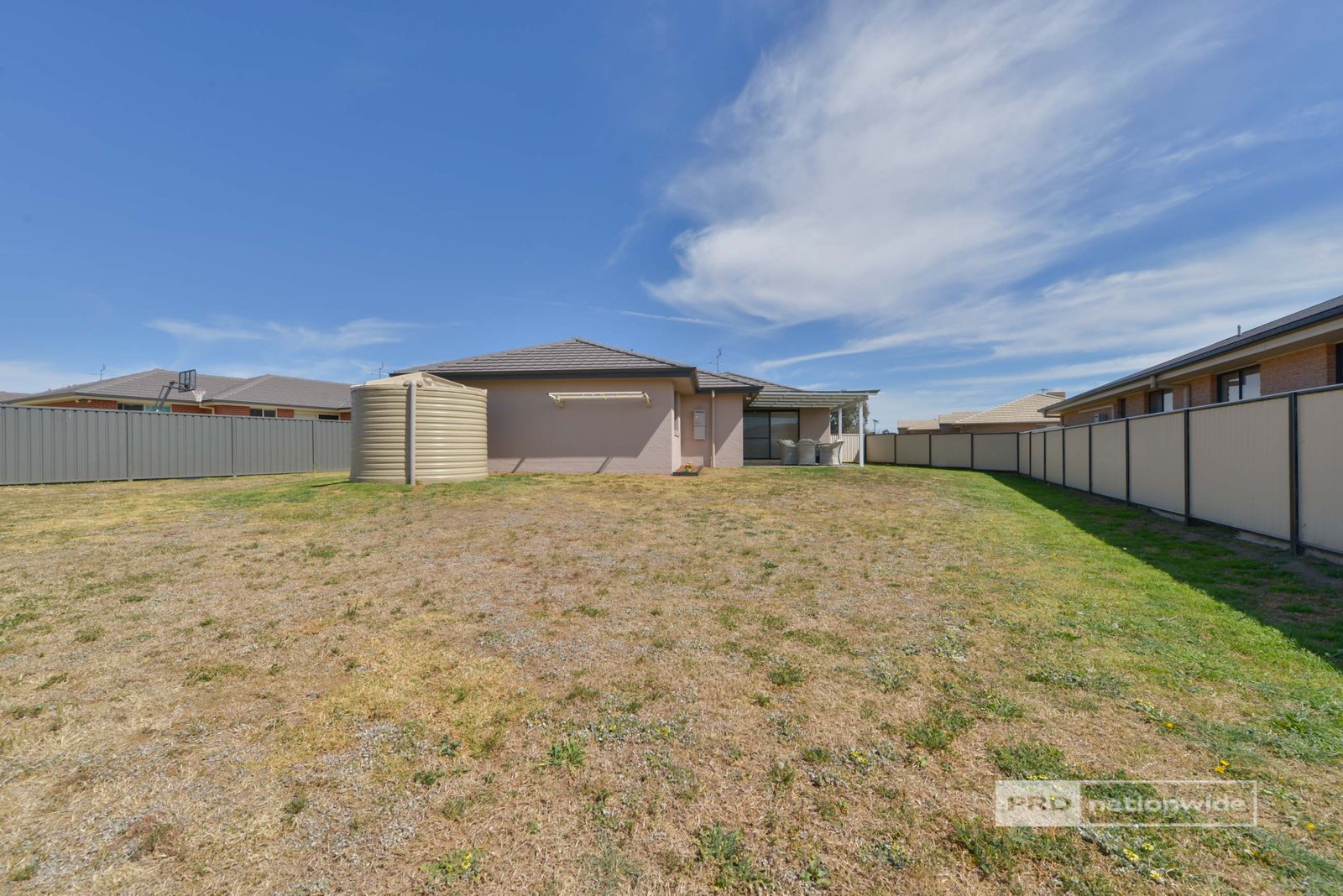 15 Rosella Avenue TAMWORTH 15