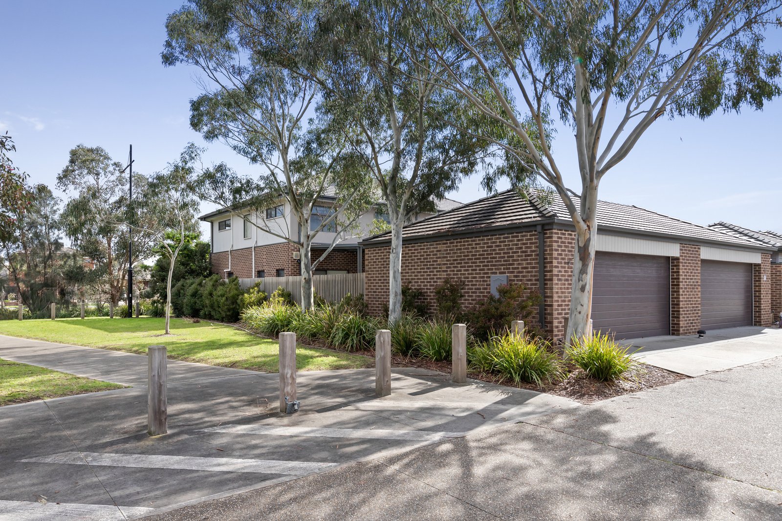 Gallery: 15 Rosette Crescent