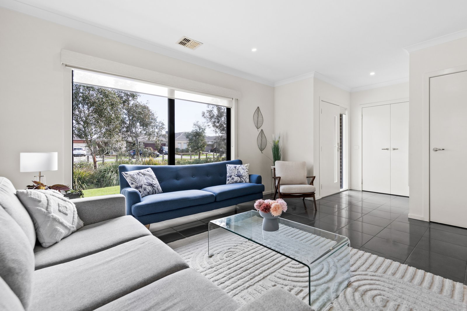 Gallery: 15 Rosette Crescent