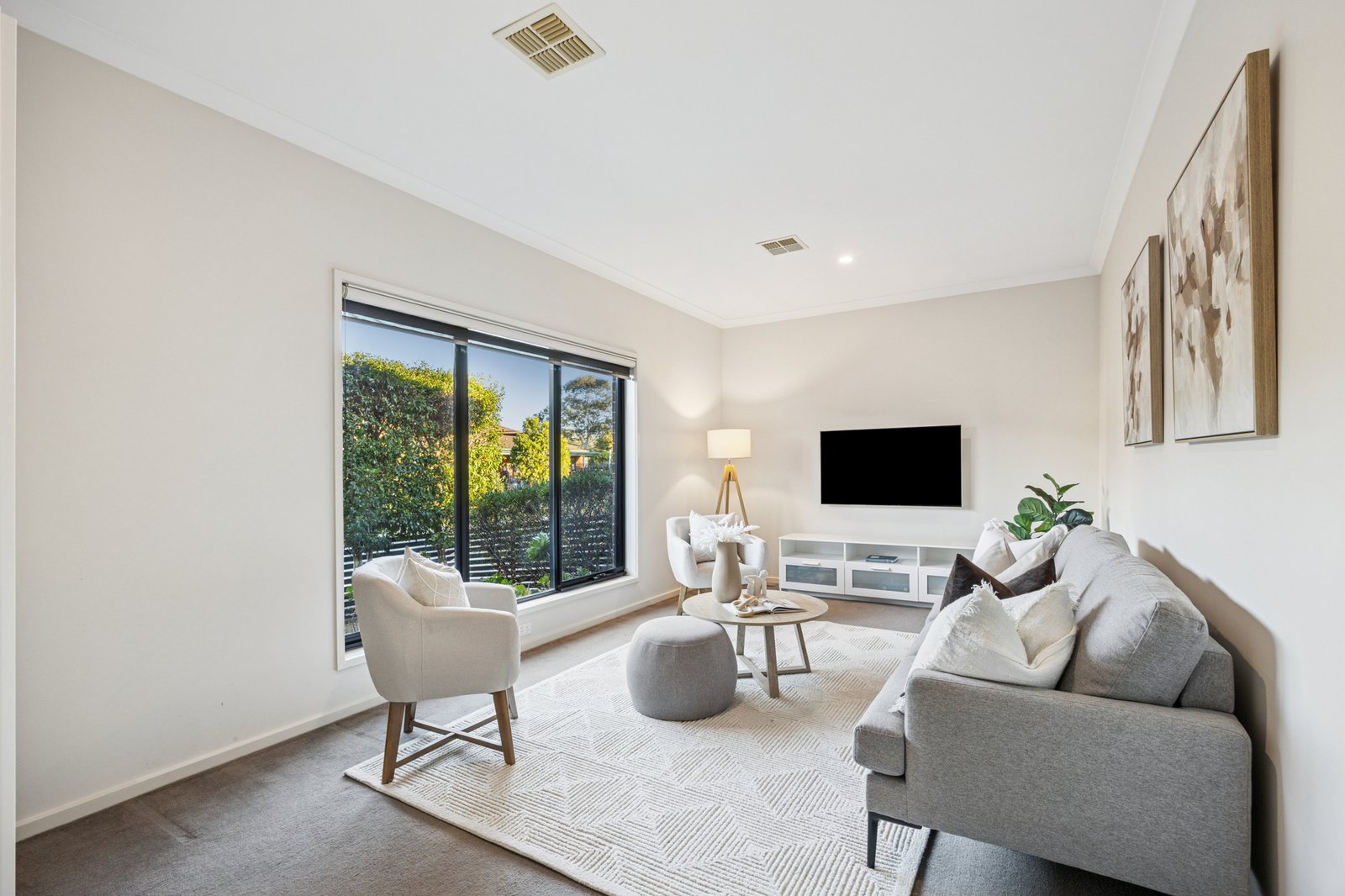 Gallery: 1/5 Rosie Court