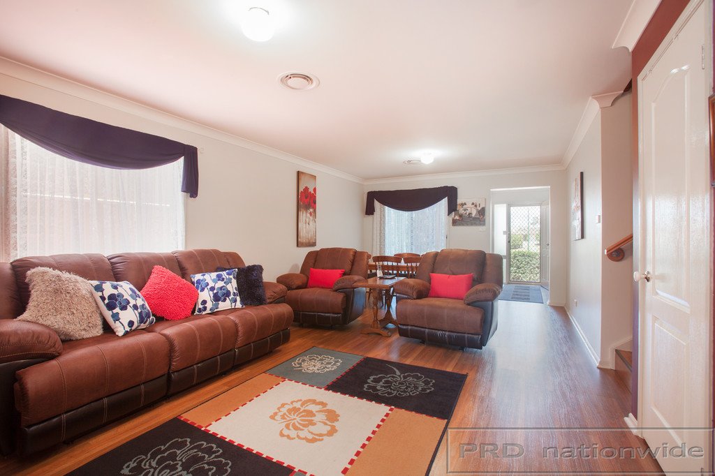 15 Rothbury Terrace THORNTON 5