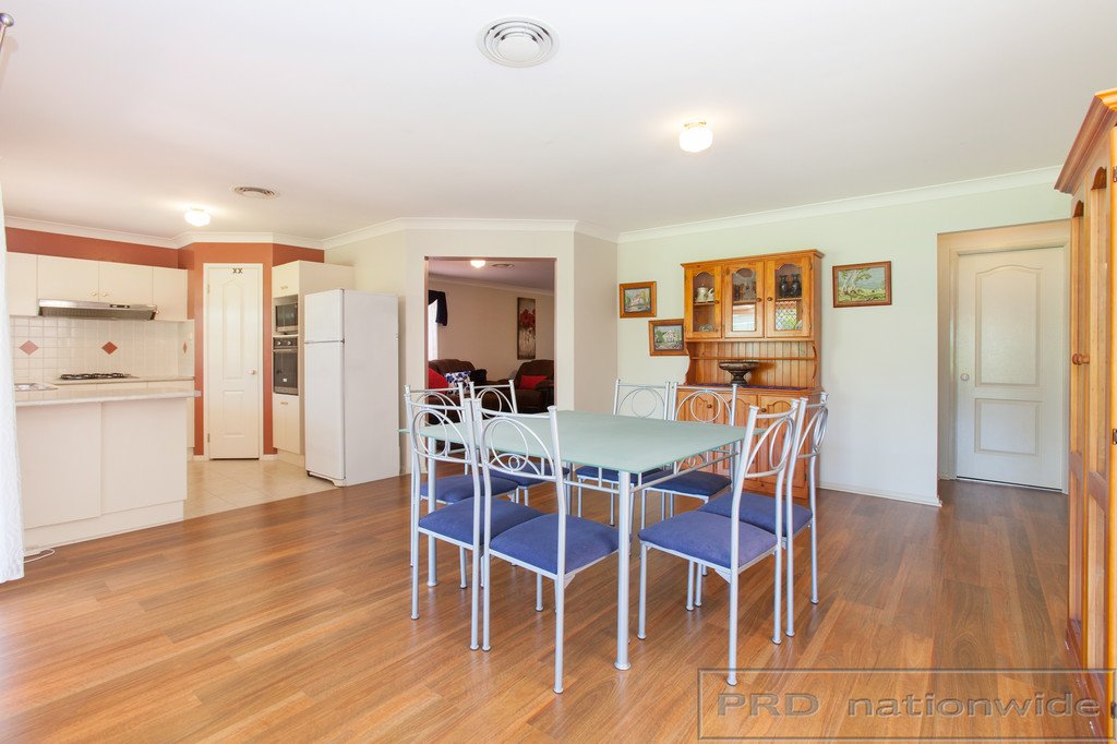 15 Rothbury Terrace THORNTON 9