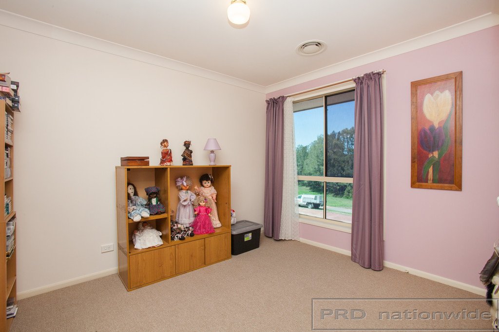 15 Rothbury Terrace THORNTON 24