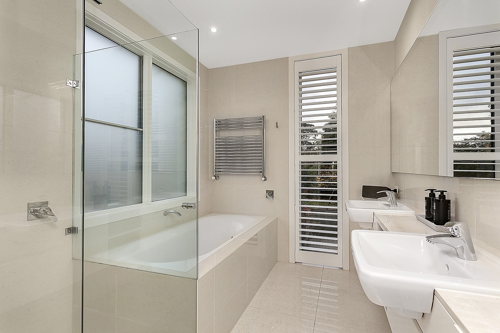 Real Estate and Property in 15 Rowell Avenue, Camberwell, VIC