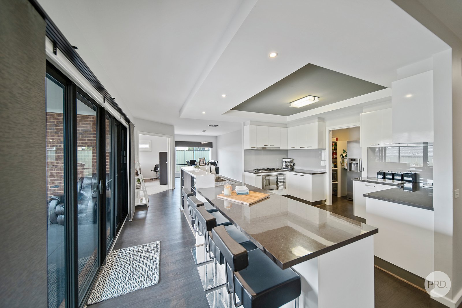 15 Roxburgh Crescent JUNORTOUN 5