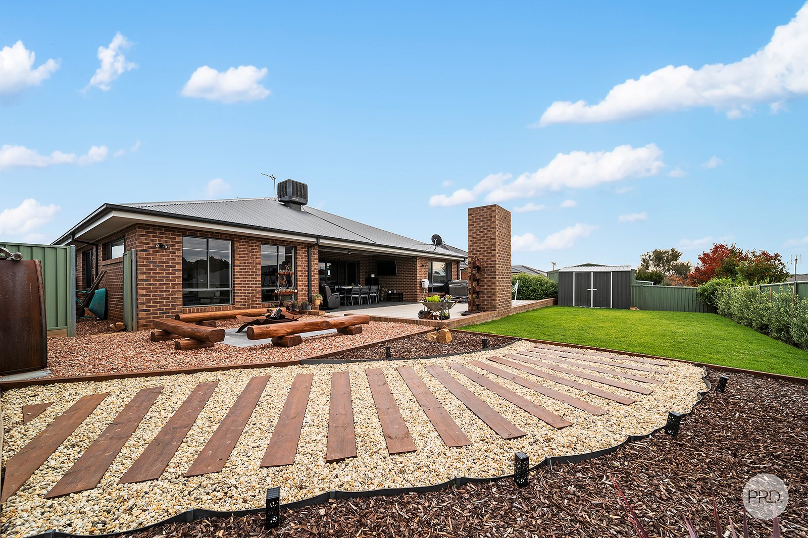15 Roxburgh Crescent JUNORTOUN 20
