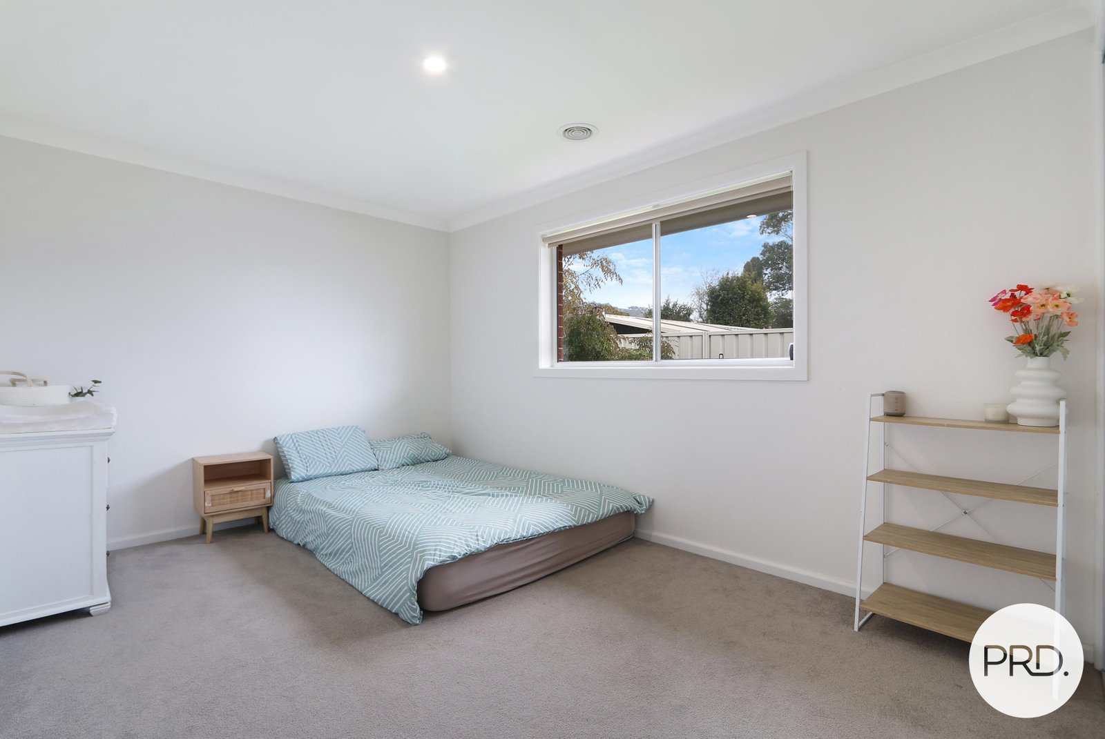 15 Rubicon Street WEST WODONGA 4