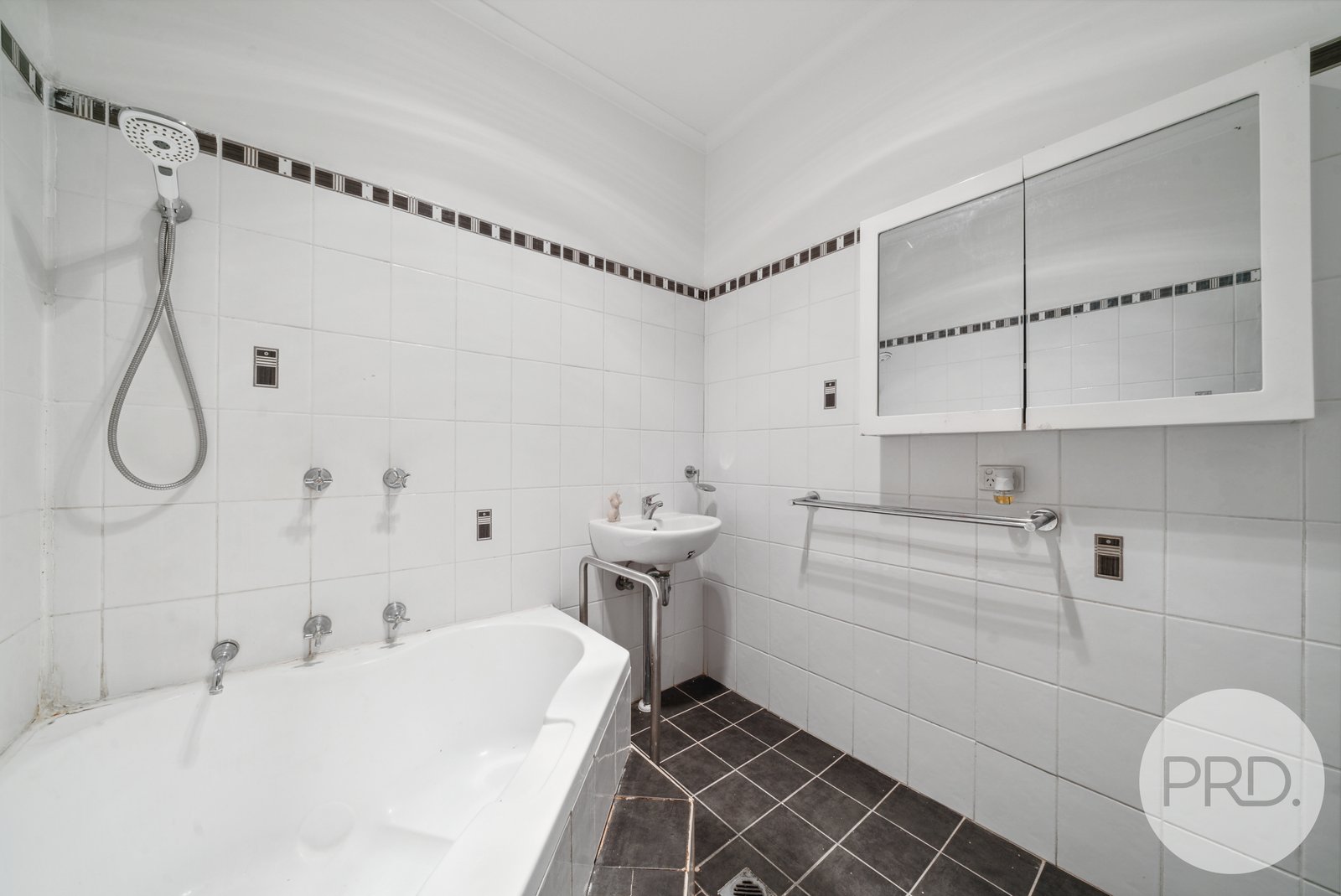 15 Rudd Street TURVEY PARK 10