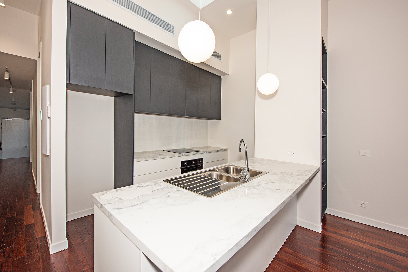 Gallery: 1/5 Ruddock Close