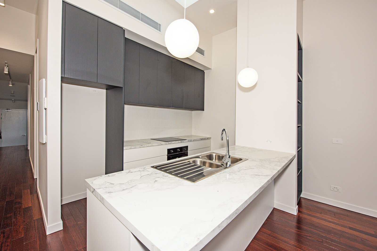 Gallery: 1/5 Ruddock Close