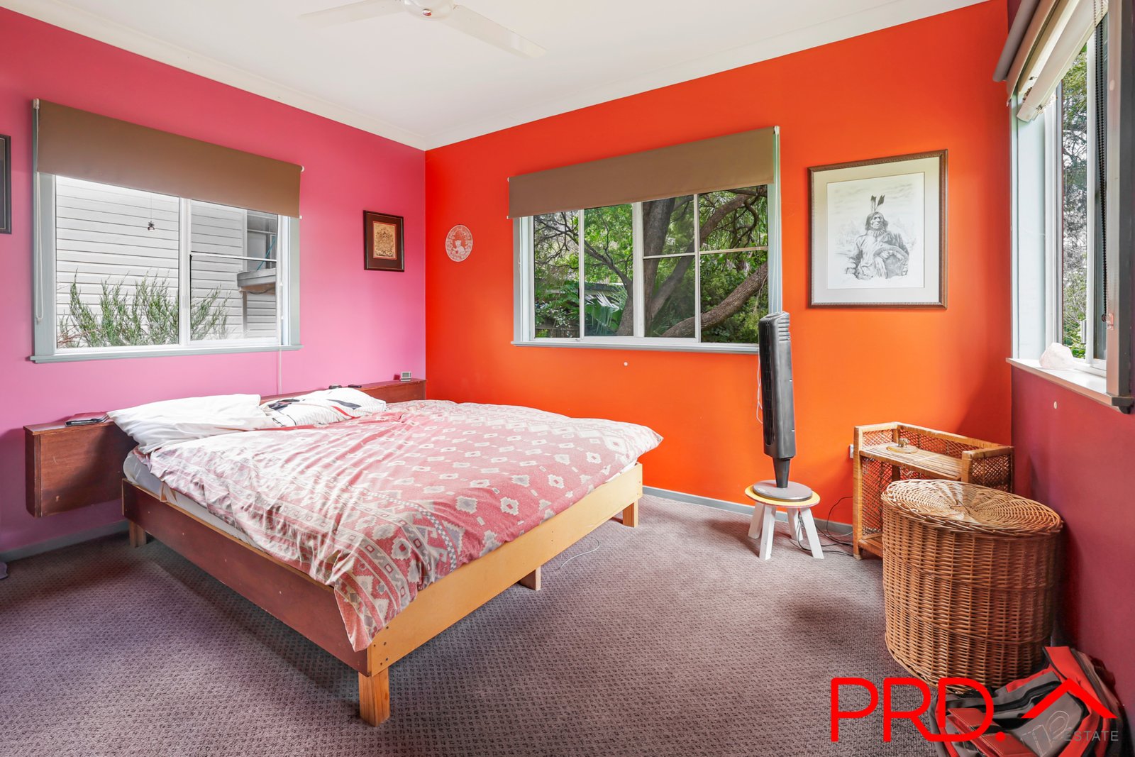 15 Russell Street TAMWORTH 12