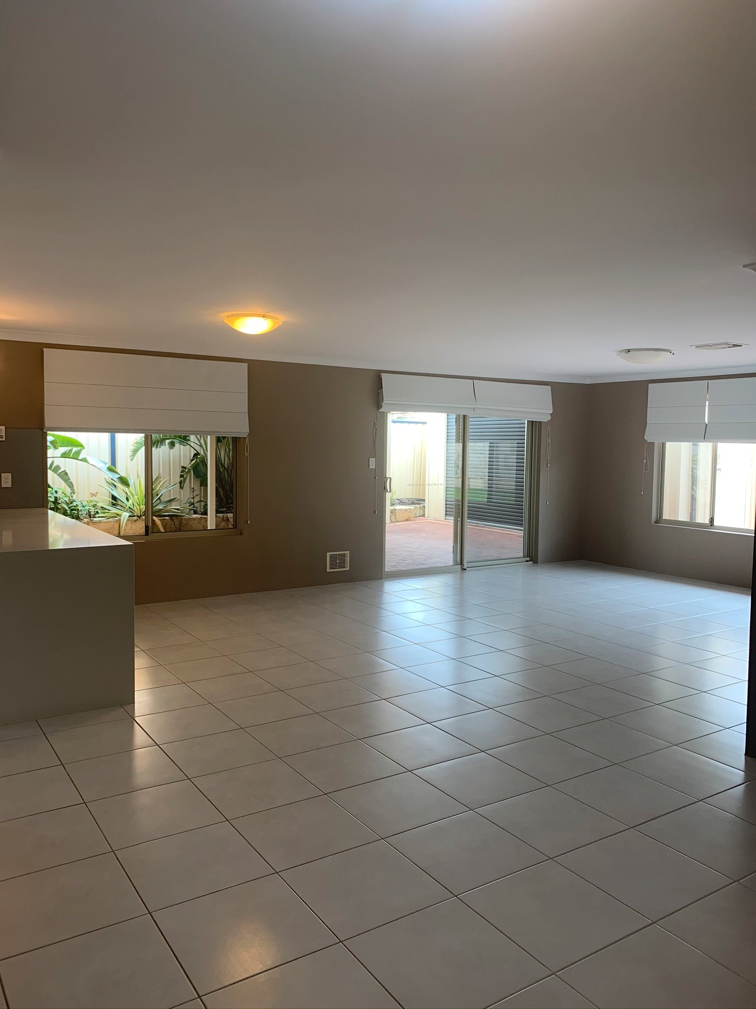 15 Salmond Turn WANNEROO 12