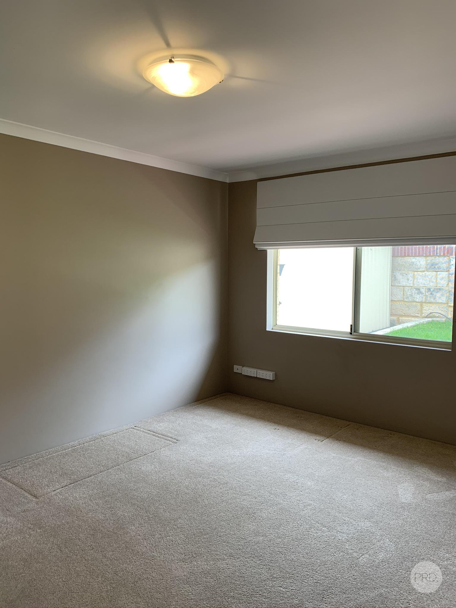 15 Salmond Turn WANNEROO 27