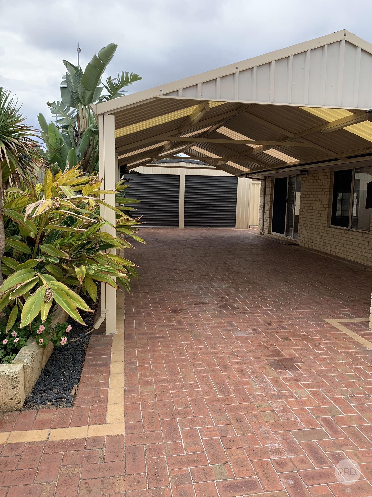 15 Salmond Turn WANNEROO 35