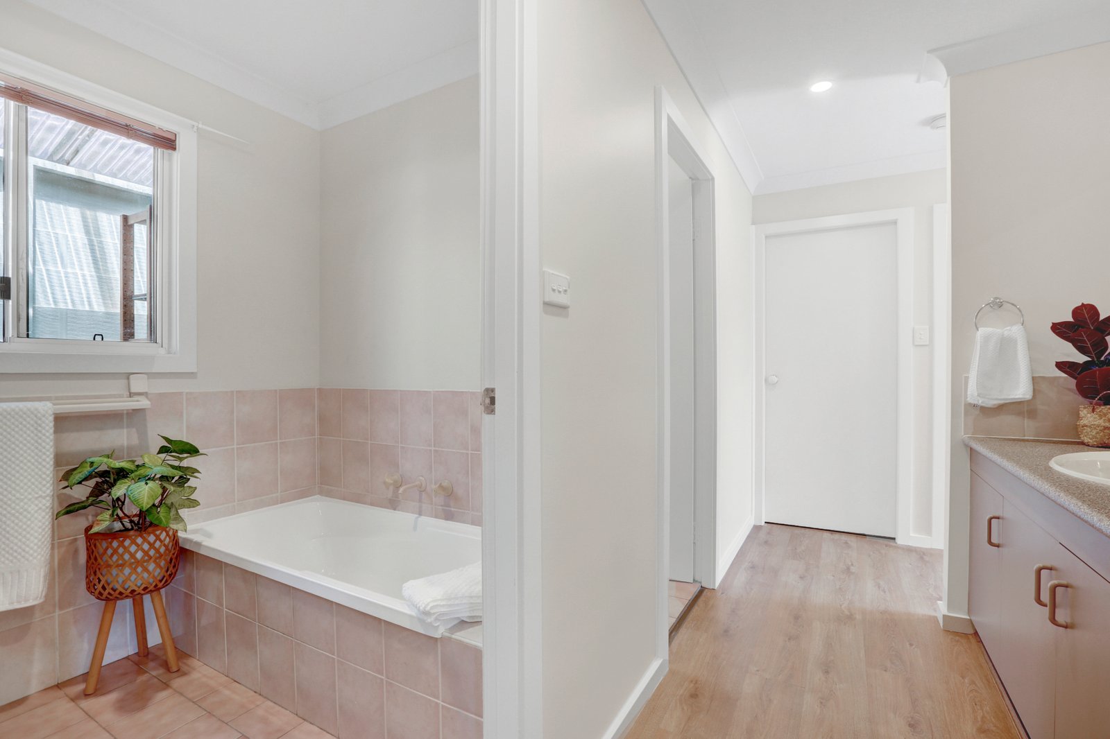 15 Sanderson Rd  KANAHOOKA 5