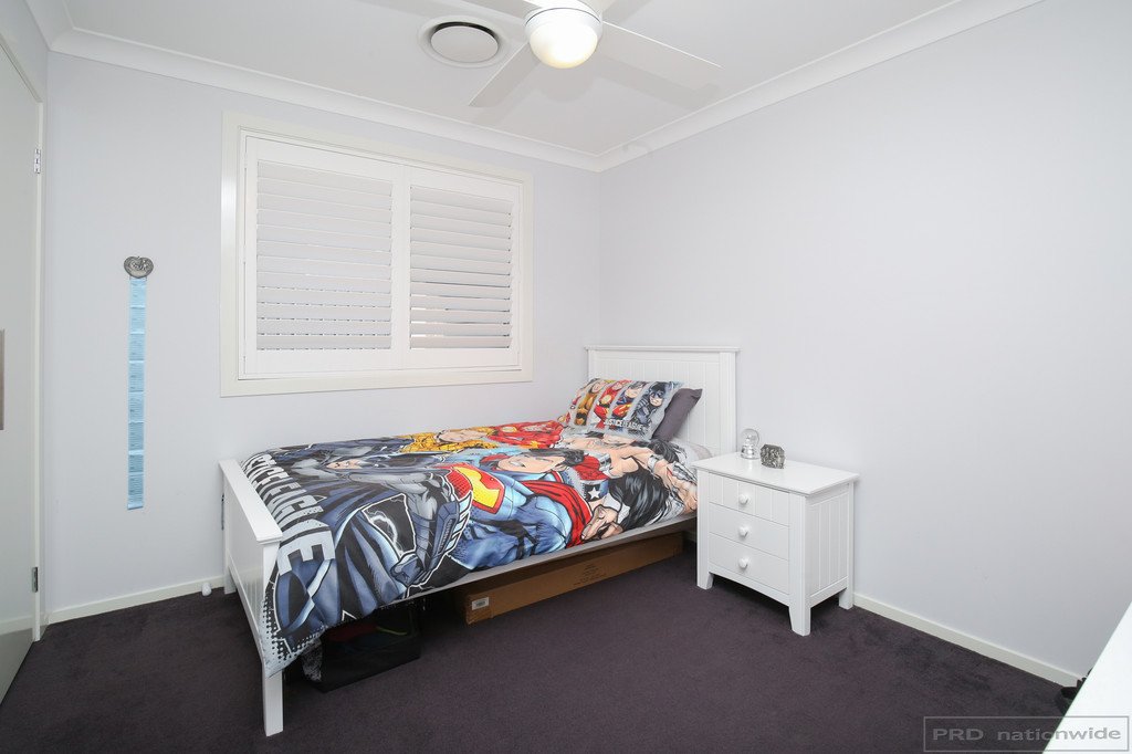 15 Sandridge Street THORNTON 13