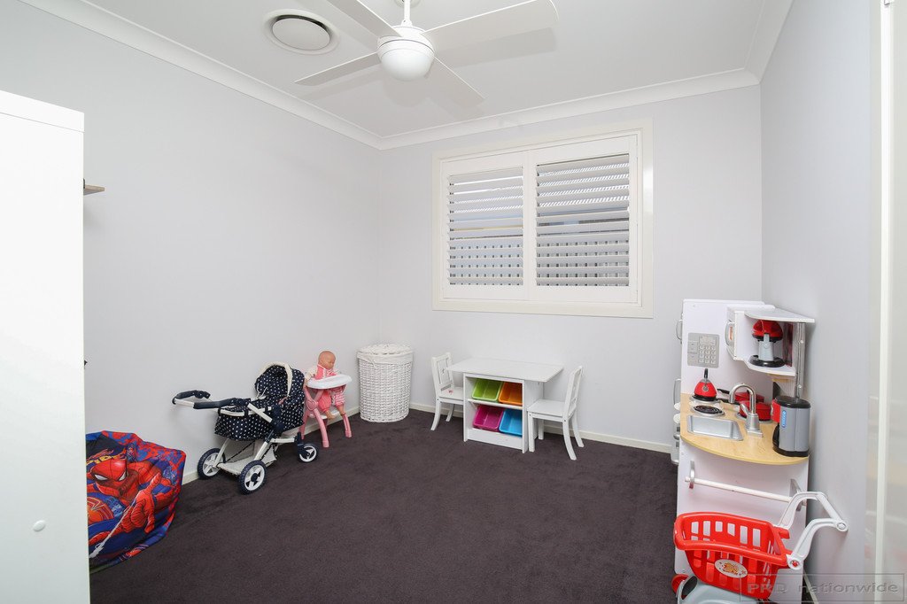 15 Sandridge Street THORNTON 15